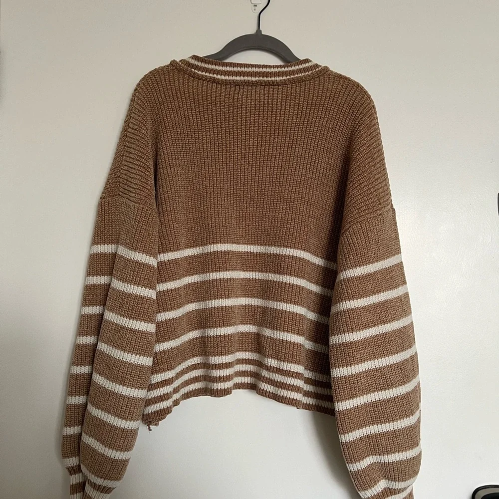 Sweater - Picture 2 of 3